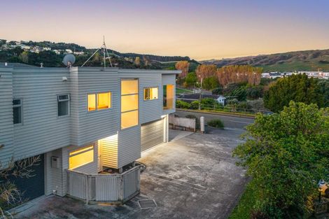 Photo of property in 5a Motuhara Road, Plimmerton, Porirua, 5026