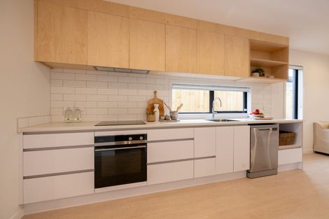 Photo of property in 58 Nganui Avenue, Takanini, Auckland, 2112