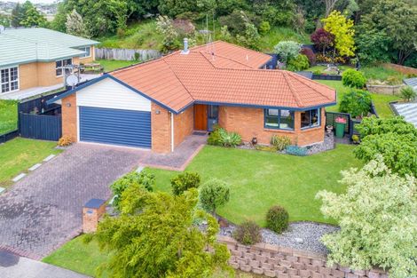 Photo of property in 39 Ayrshire Drive, Grandview Heights, Hamilton, 3200