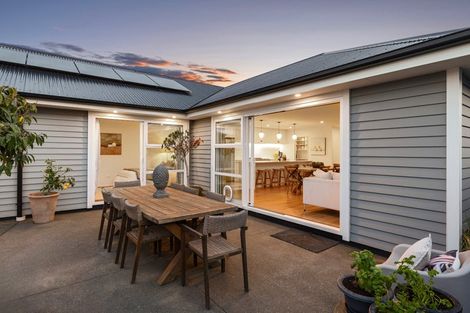 Photo of property in 9 Cam Mill Place, Rangiora, 7400