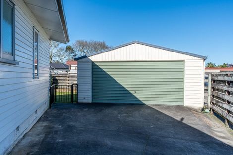 Photo of property in 7 Mahana Road, St Andrews, Hamilton, 3200