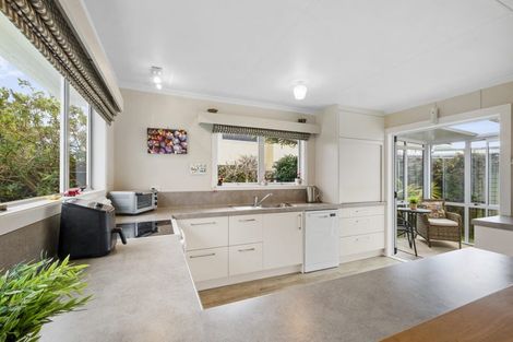 Photo of property in 5 Lydford Place, Spotswood, New Plymouth, 4310