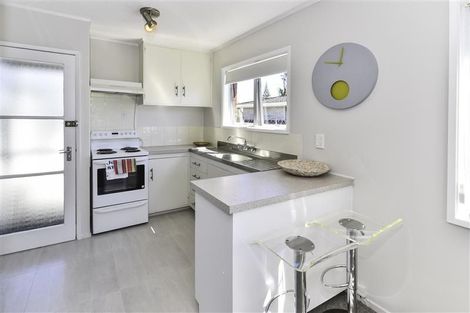 Photo of property in 9a Honey Place, Weymouth, Auckland, 2103