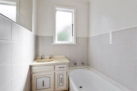 Photo of property in 128 Birdwood Avenue, Beckenham, Christchurch, 8023