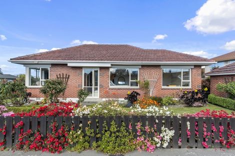 Photo of property in 6 Hayton Road, Hornby, Christchurch, 8042