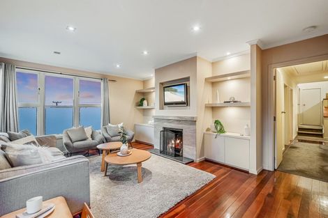 Photo of property in 4 Nutsey Avenue, Northcote, Auckland, 0627