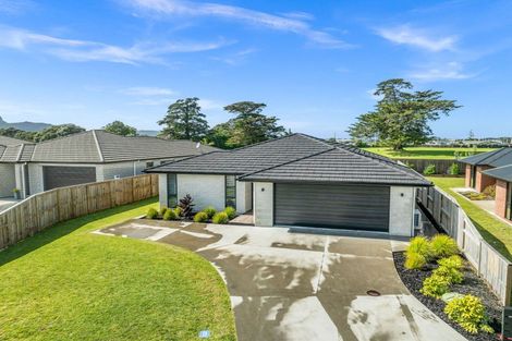 Photo of property in 63 Kaurinui Crescent, One Tree Point, 0118