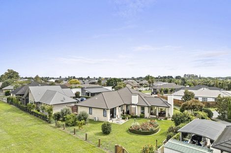 Photo of property in 36 Madison Street, Cambridge, 3434