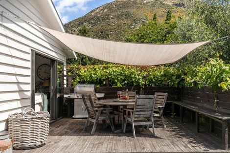 Photo of property in 7 Kawarau Place, Frankton, Queenstown, 9300