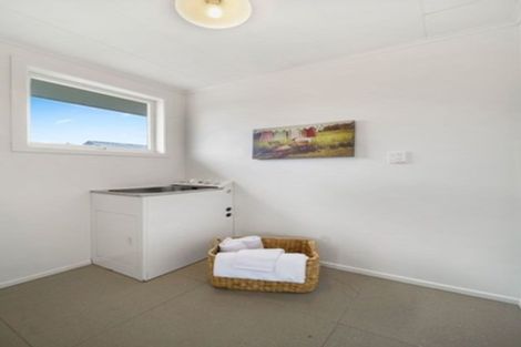 Photo of property in 8 Gossamer Drive, Pakuranga Heights, Auckland, 2010