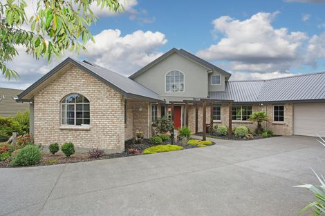 Photo of property in 27 Bayview Drive, Waiuku, 2123
