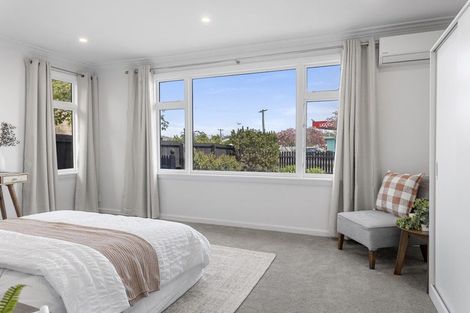 Photo of property in 268 Burwood Road, Burwood, Christchurch, 8083