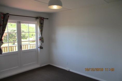 Photo of property in 108 Main Road, Titahi Bay, Porirua, 5022