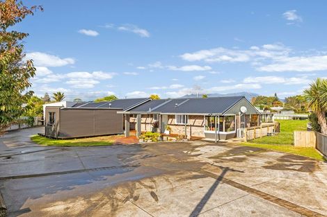 Photo of property in 7b Beach Road, Omata, New Plymouth, 4374