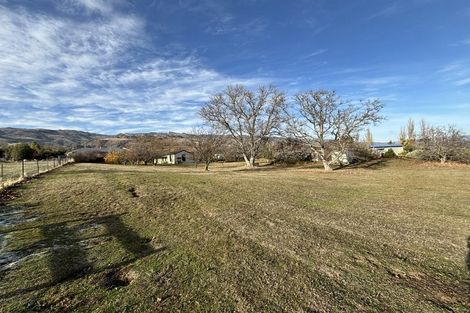 Photo of property in 18 Mclean Road, Northburn, Cromwell, 9383