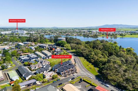 Photo of property in 4/6 Ruakiwi Road, Hamilton Lake, Hamilton, 3204