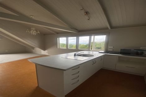 Photo of property in 144 Wade River Road, Wade Heads, Whangaparaoa, 0932