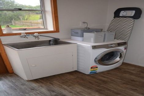 Photo of property in 17 Kinmont Crescent, Kinmont Park, Mosgiel, 9024