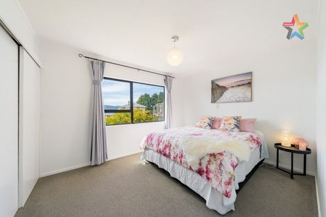 Photo of property in 26 Wisteria Grove, Maungaraki, Lower Hutt, 5010