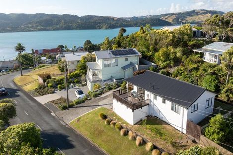 Photo of property in 8b Government Road, Raglan, 3225