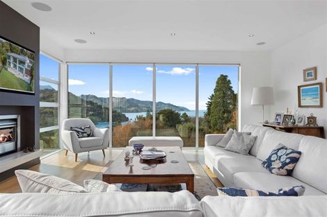 Photo of property in 115 Main Road, Governors Bay, Lyttelton, 8971