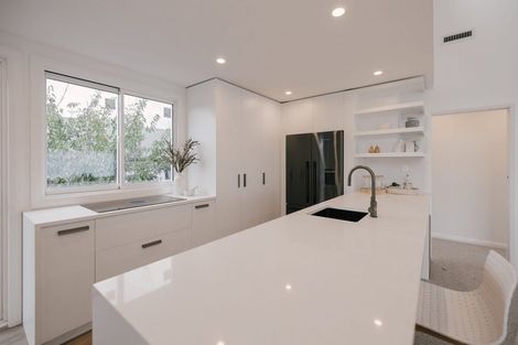 Photo of property in 15 Ihaka Street, Hokowhitu, Palmerston North, 4410