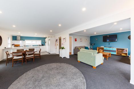 Photo of property in 51 Dahlia Street, Palmerston North, 4410