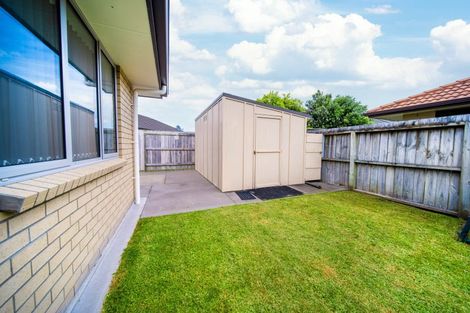 Photo of property in 2 Roto View, One Tree Point, 0118