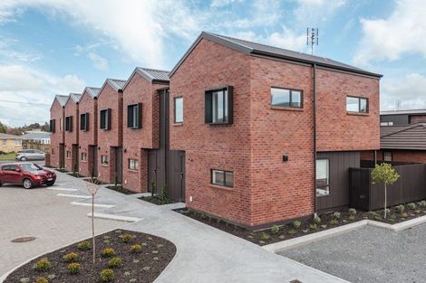 Photo of property in 4/9 Vesty Avenue, Hillcrest, Hamilton, 3216