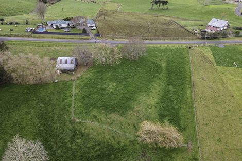 Photo of property in 35 Jury Road, Ngahinapouri, Hamilton, 3290