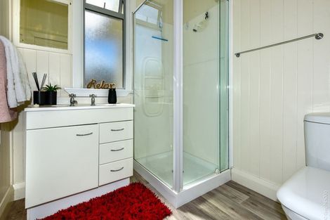 Photo of property in 43 Waimea Terrace, Beckenham, Christchurch, 8023