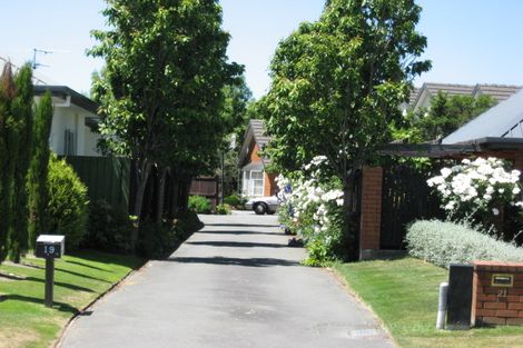 Photo of property in 19 Hatfield Place, Avonhead, Christchurch, 8042