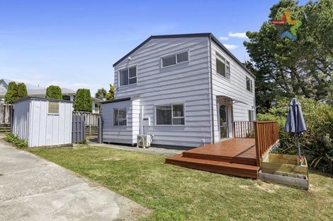 Photo of property in 20b Invercargill Drive, Kelson, Lower Hutt, 5010