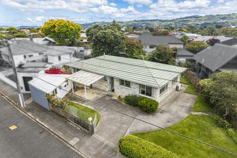 Photo of property in 341 Riverside Drive, Fairfield, Lower Hutt, 5011