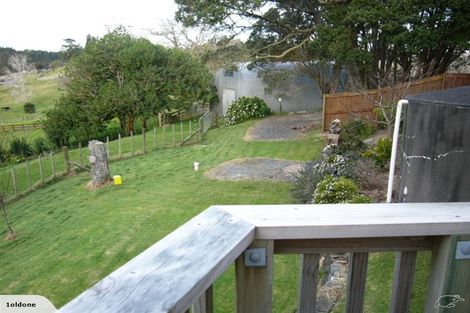Photo of property in 90 Upper Orewa Road, Wainui, Silverdale, 0992