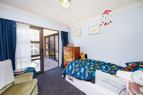 Photo of property in 18 Kentucky Way, Awapuni, Palmerston North, 4412