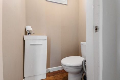 Photo of property in 23b Kamara Road, Glen Eden, Auckland, 0602