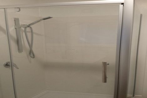 Photo of property in 2/168 Boundary Road, Blockhouse Bay, Auckland, 0600