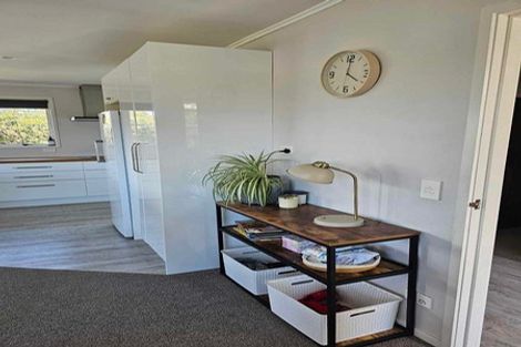 Photo of property in 65 Juniper Road, Sunnynook, Auckland, 0620