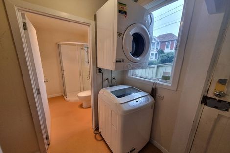 Photo of property in 19 Constitution Street, Dunedin Central, Dunedin, 9016