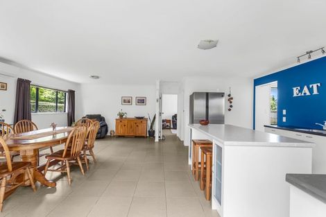 Photo of property in 11 Seascape Avenue, Whitianga, 3510