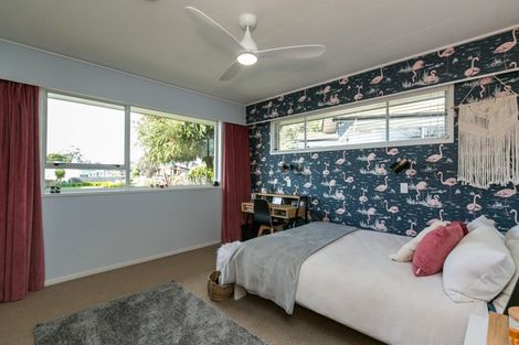 Photo of property in 4 Ashford Place, Havelock North, 4130