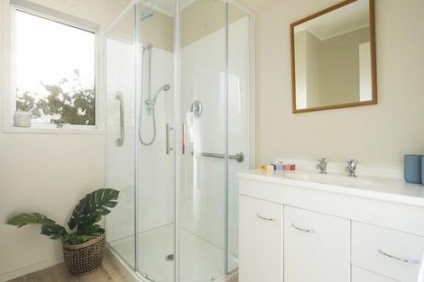 Photo of property in 23 Clemow Road, Fitzroy, New Plymouth, 4312