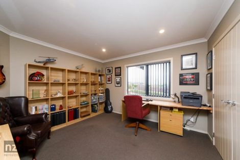 Photo of property in 24 Paradise Avenue, Feilding, 4775