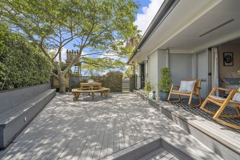 Photo of property in 4 Tuakau Road, Pukekohe, 2120