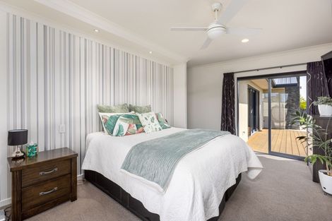 Photo of property in 3 Te Waihora Street, Pegasus, 7612