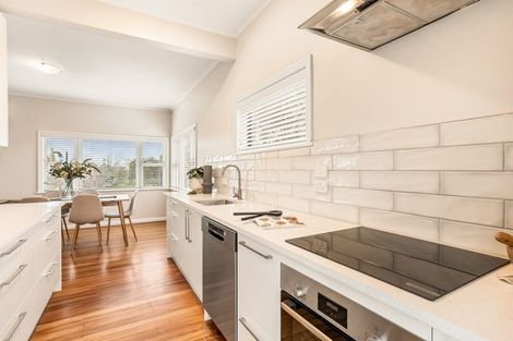 Photo of property in 56 Beach Haven Road, Beach Haven, Auckland, 0626