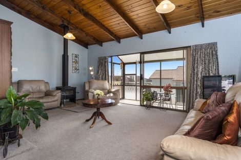 Photo of property in 12 Ruamoana Place, Omokoroa, 3114