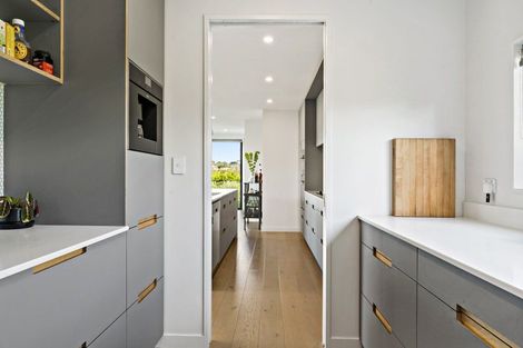 Photo of property in 17 Dinning Road, Riverhead, 0820