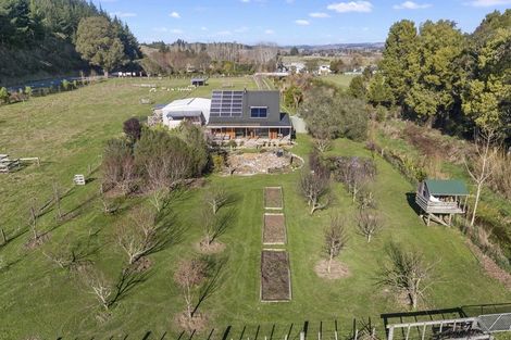 Photo of property in 7 Neudorf Road, Upper Moutere, 7175